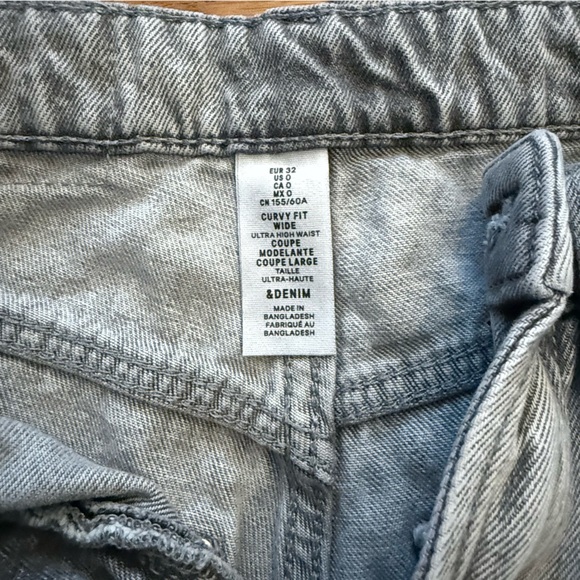 H&M Wide High Jeans - Picture 2 of 5